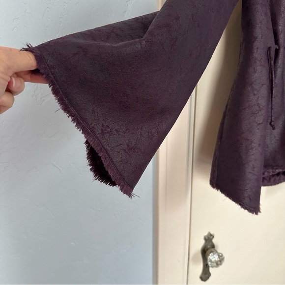 Chi by Falchi Poncho Cape Coat Purple Animal Print Fairy Bell Sleeves Size XS - Picture 7 of 10